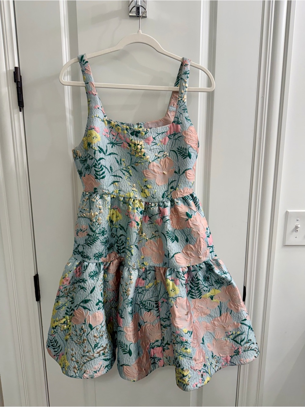 Chelsea 28 Pastel Floral Dess